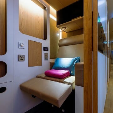 Sleep Pod at Doha Airport North Node -2 Hours
